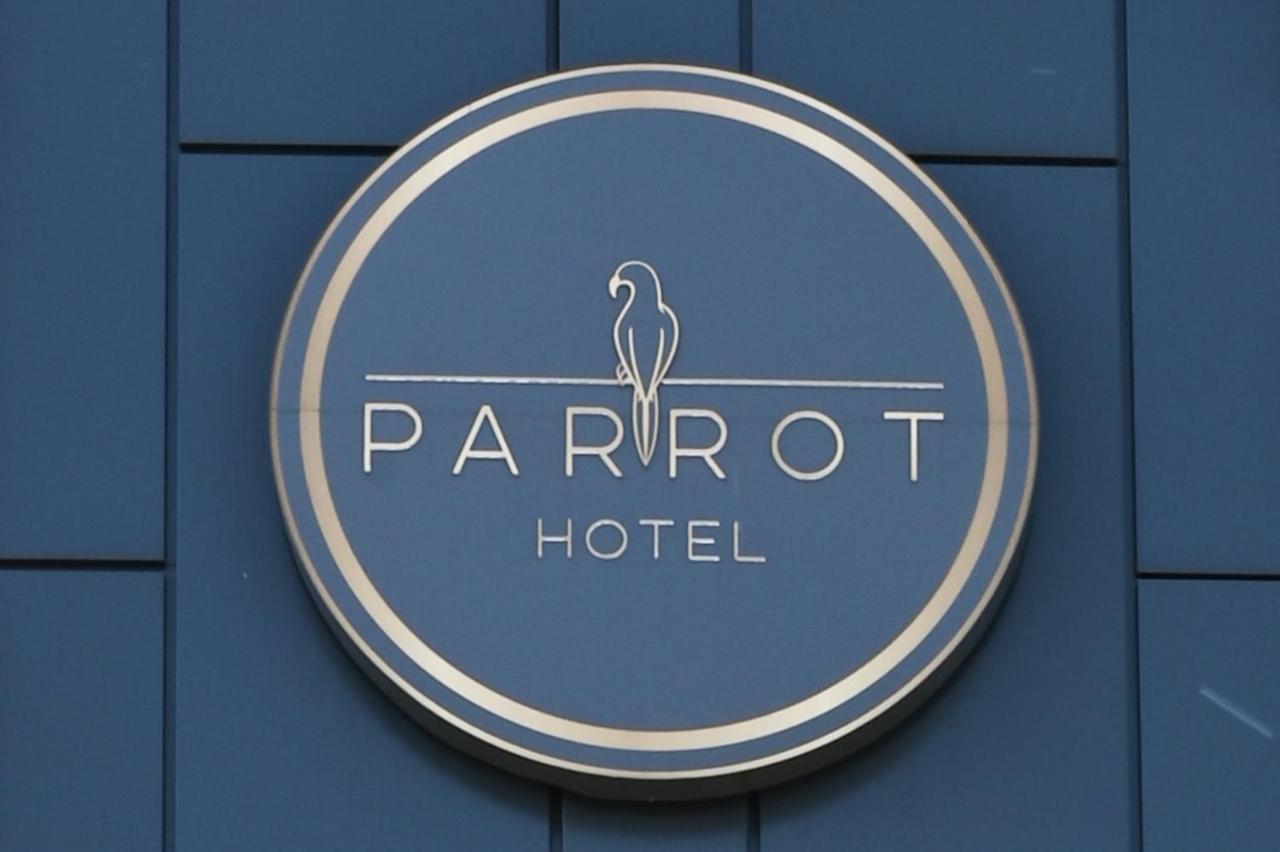 Hotel Parrot Raszyn Exterior foto